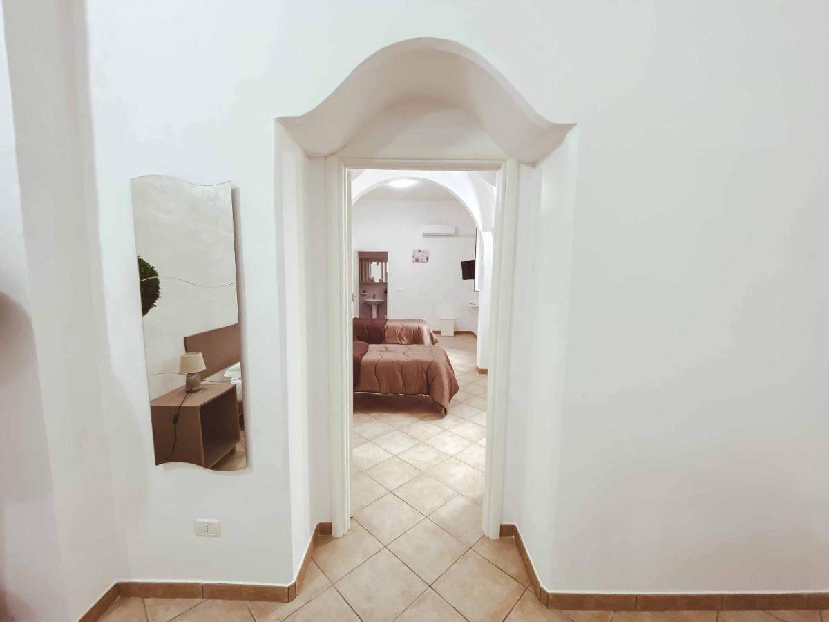 Albergo Diffuso Cortellenica อูเจนโต ภายนอก รูปภาพ